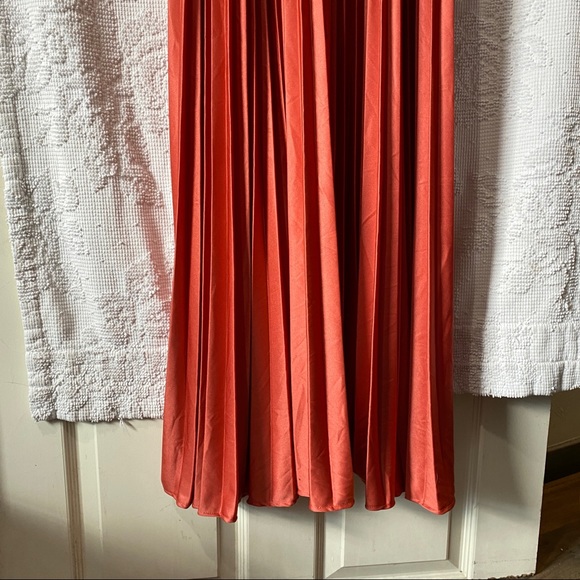 Vintage 70's Pleated Maxi Dress Off the Shoulder Sleeve Crochet Trim Satin - Picture 6 of 16